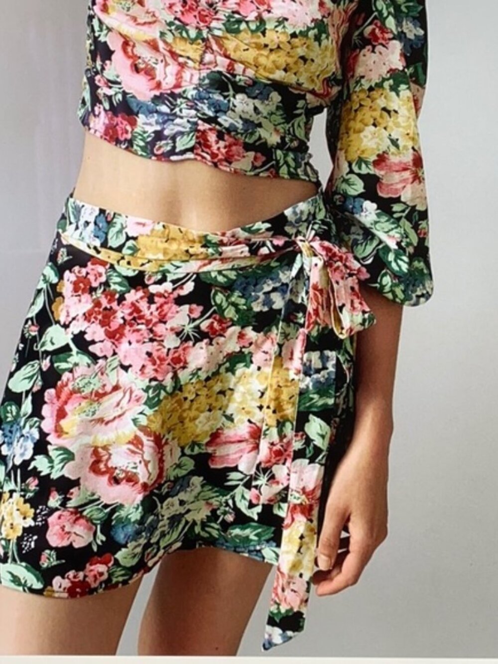 Zara‎ The Dora Floral Mini Skirt, Size Small